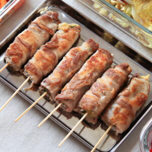 IMG 0114tt 300x300 - 豚肉のうめしそチーズ巻き 塩分1㌘